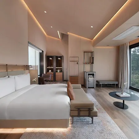 Amber Pure Hill Hotels & Resorts Jeju Exterior photo
