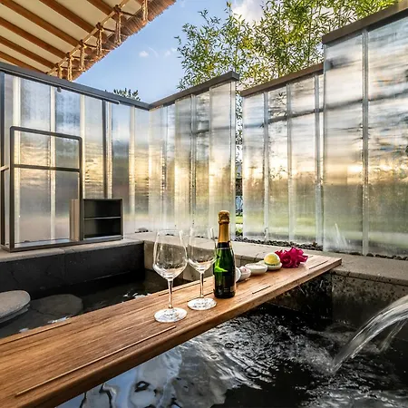 Amber Pure Hill Hotels & Resorts Jeju Exterior photo